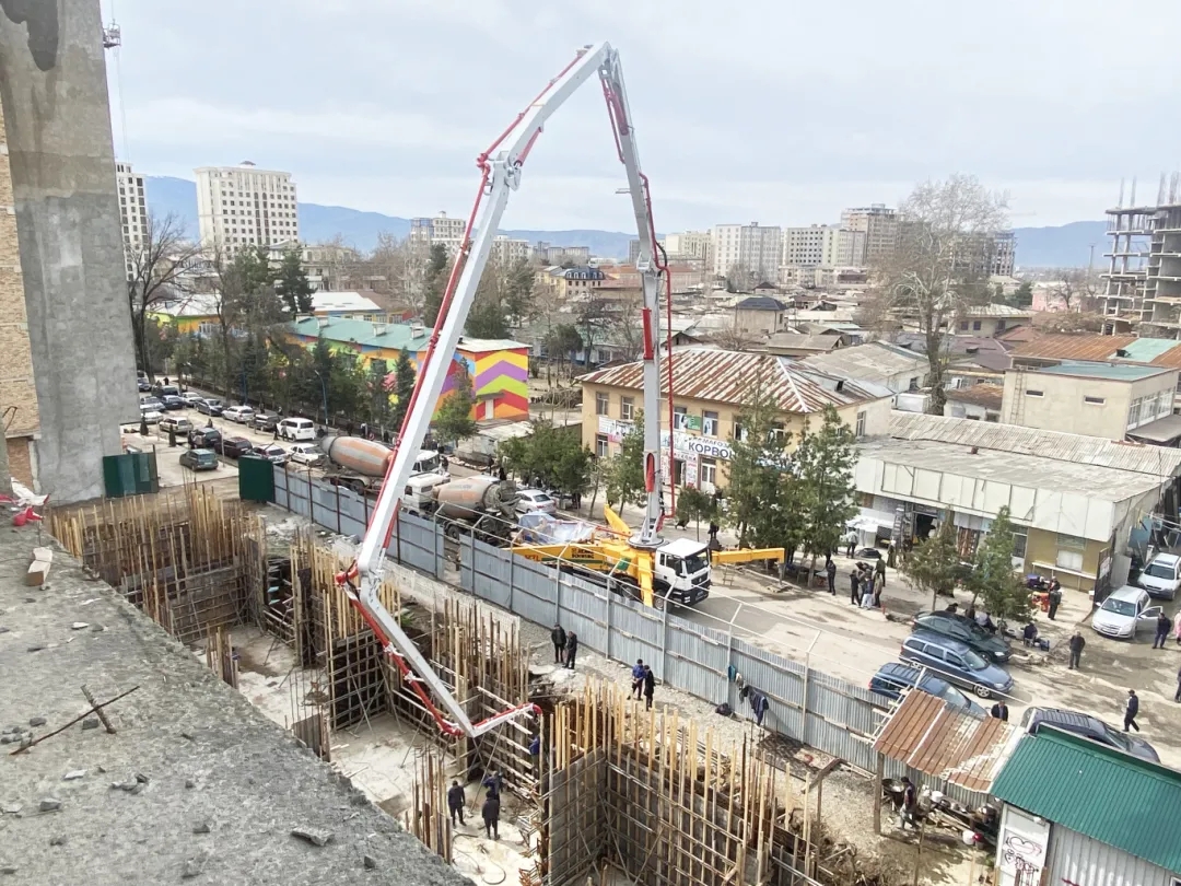 筑梦“蓝海”！九游娱乐泵车“圈粉”中亚！