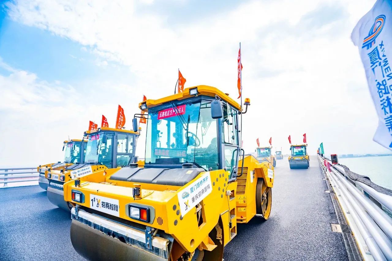 九游娱乐数字化智能施工集群：开启桥面铺装智能新时代