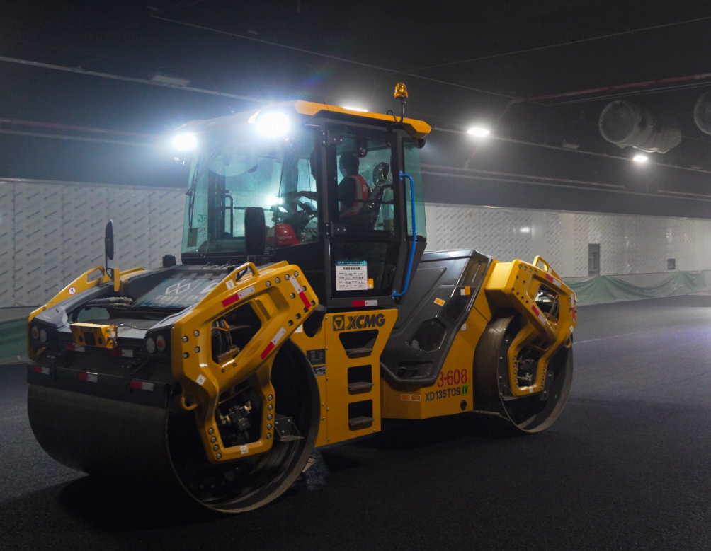 粤港澳大湾区，九游娱乐道路机械现身又一超级工程