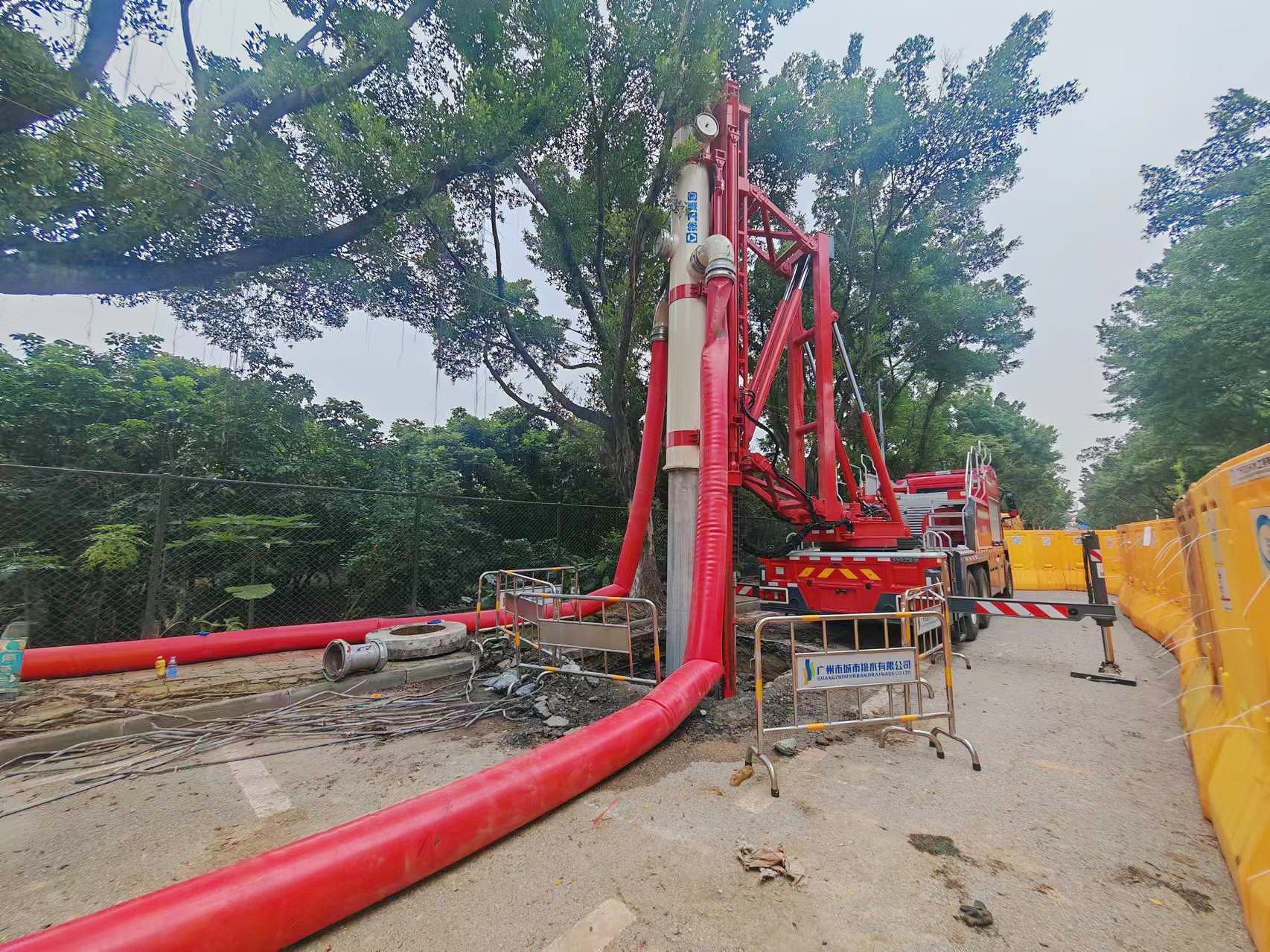 披星戴月！九游娱乐排涝车被广州点赞！