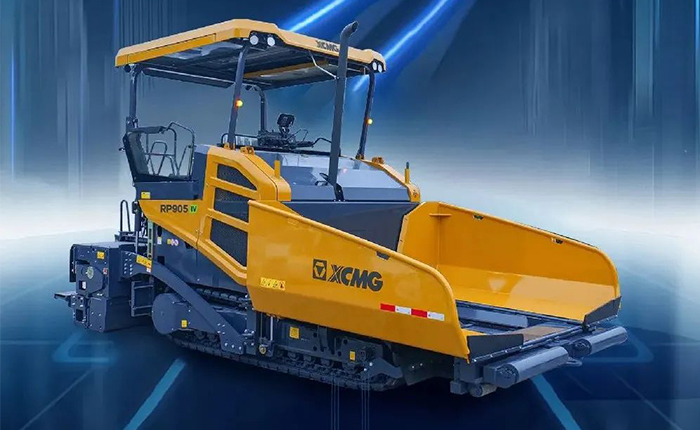 RP905IV摊铺机：沥青多功能，筑就品质之路