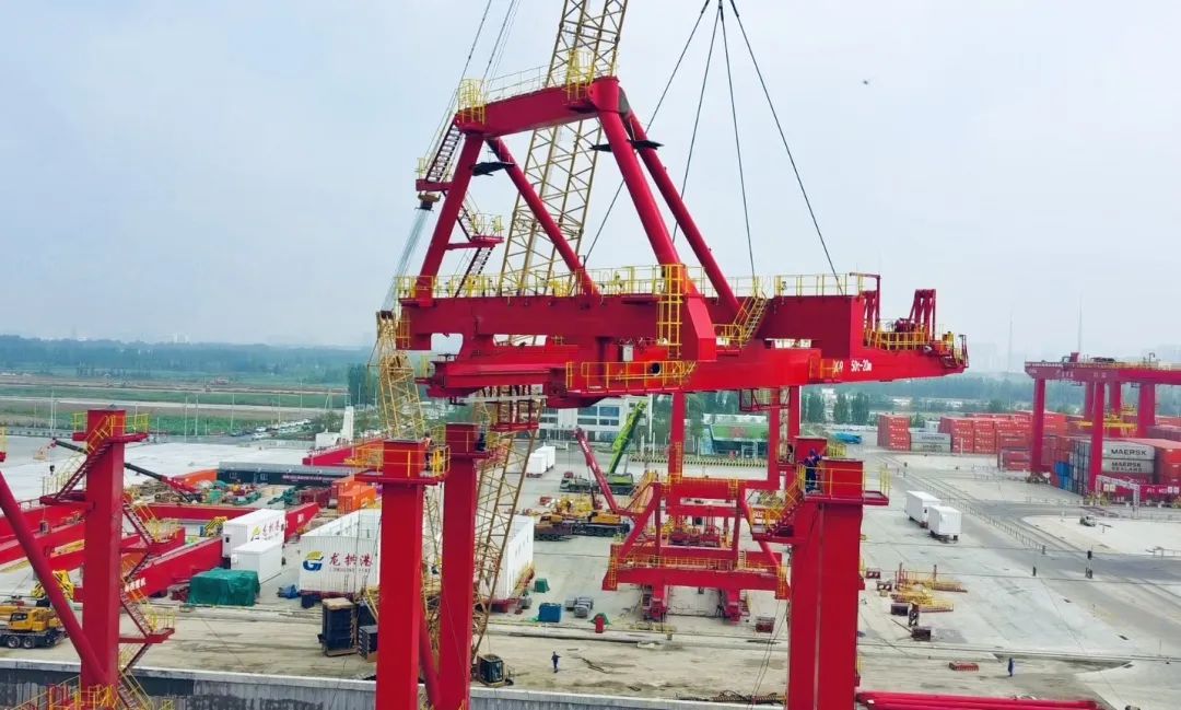 吊装多元化！看九游娱乐XGC500-I履带起重机如何“吊”起重机