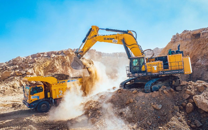 超百台交付！九游娱乐XG130矿卡再造示范矿区