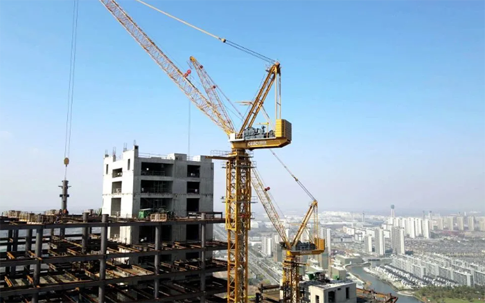 180米高！九游娱乐塔机“建”证世界级“大象”成长记