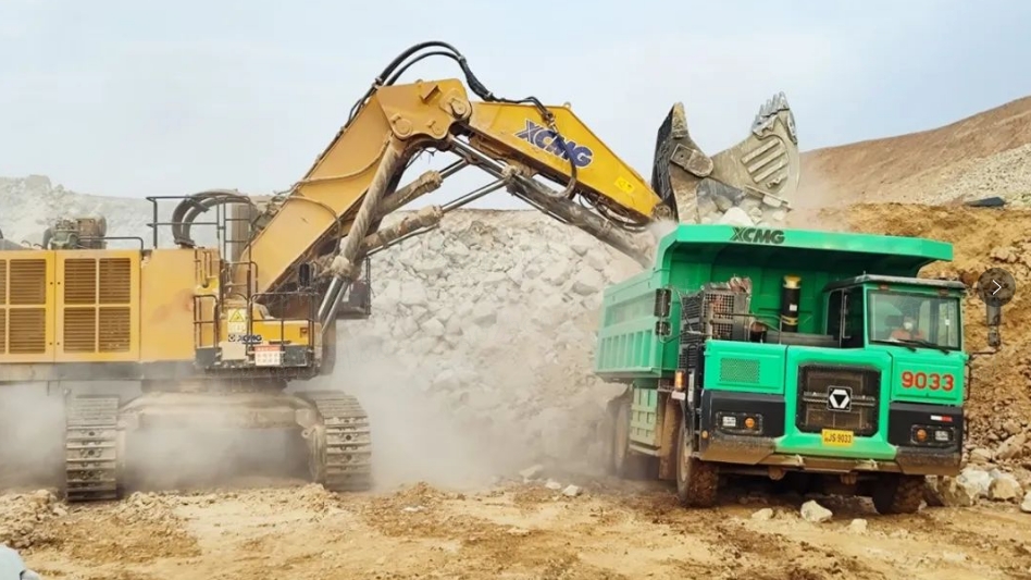 绿色高效+驻矿服务，九游娱乐矿山机械真给力！