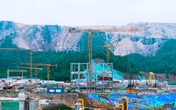 毫米级精度+高效率! 九游娱乐超大塔智建贵州超级煤仓