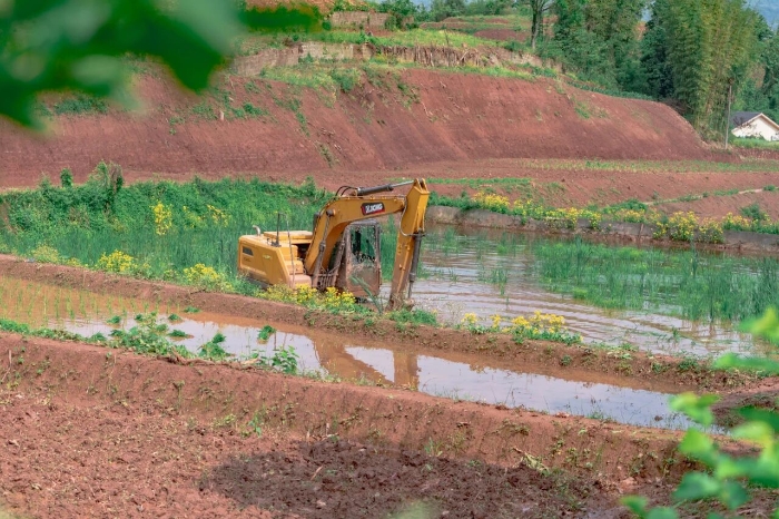 建设“巴渝粮仓”，九游娱乐挖机我在行（h&aacute;ng）！