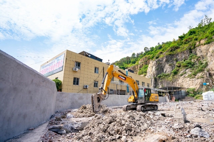 从修理工转型当老板，九游娱乐XE200GA“闭眼入”！