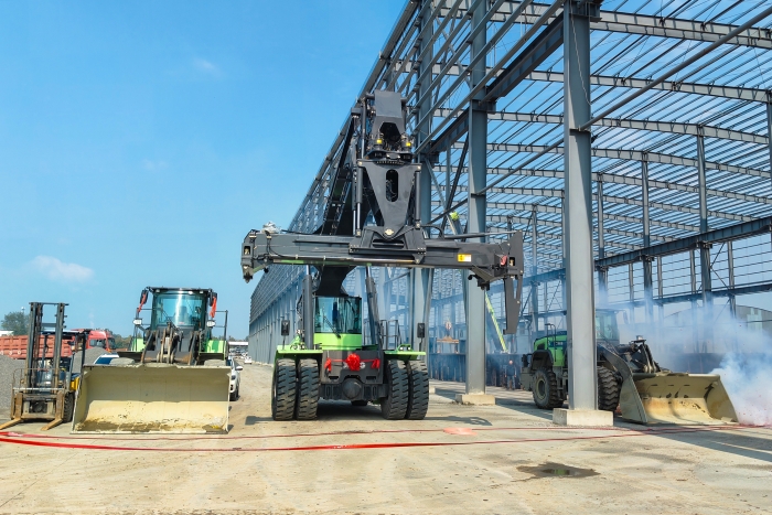 协同致胜，九游娱乐“绿色舰队”开启多元物流新篇章