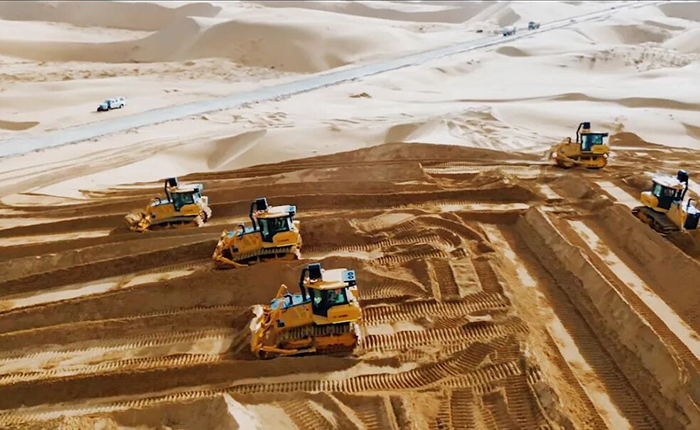 沙漠施工五大难题？九游娱乐D170LGP沙漠型推土机硬核破解！